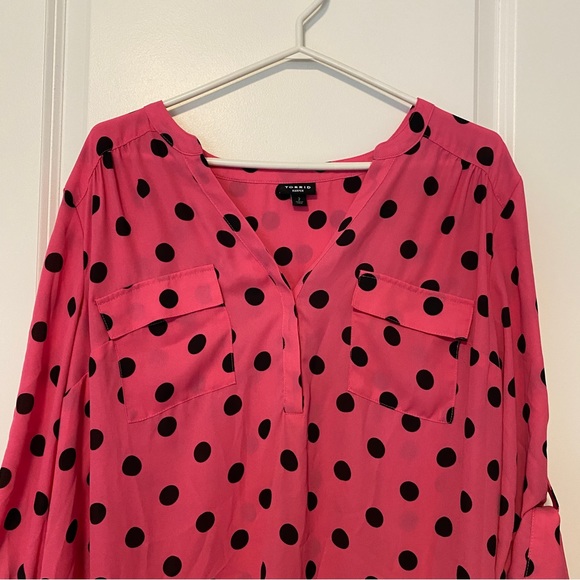 Torrid pink and black polka dot blouse size 2 - Picture 2 of 5
